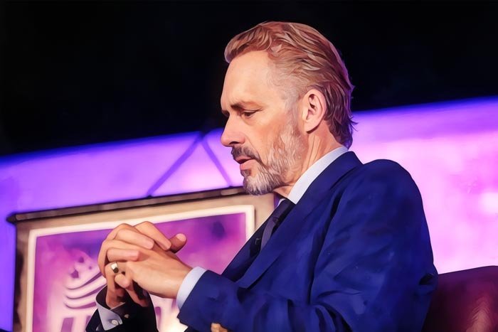 Jordan Peterson reflexionando en una conferencia